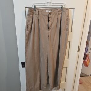 Sonoma Women's Wide Leg Tan Pants